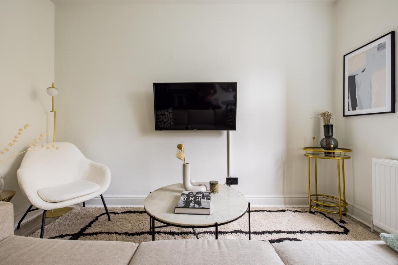 The Kensington And Chelsea Classic - Glamorous 2Bdr Flat Londra Dış mekan fotoğraf