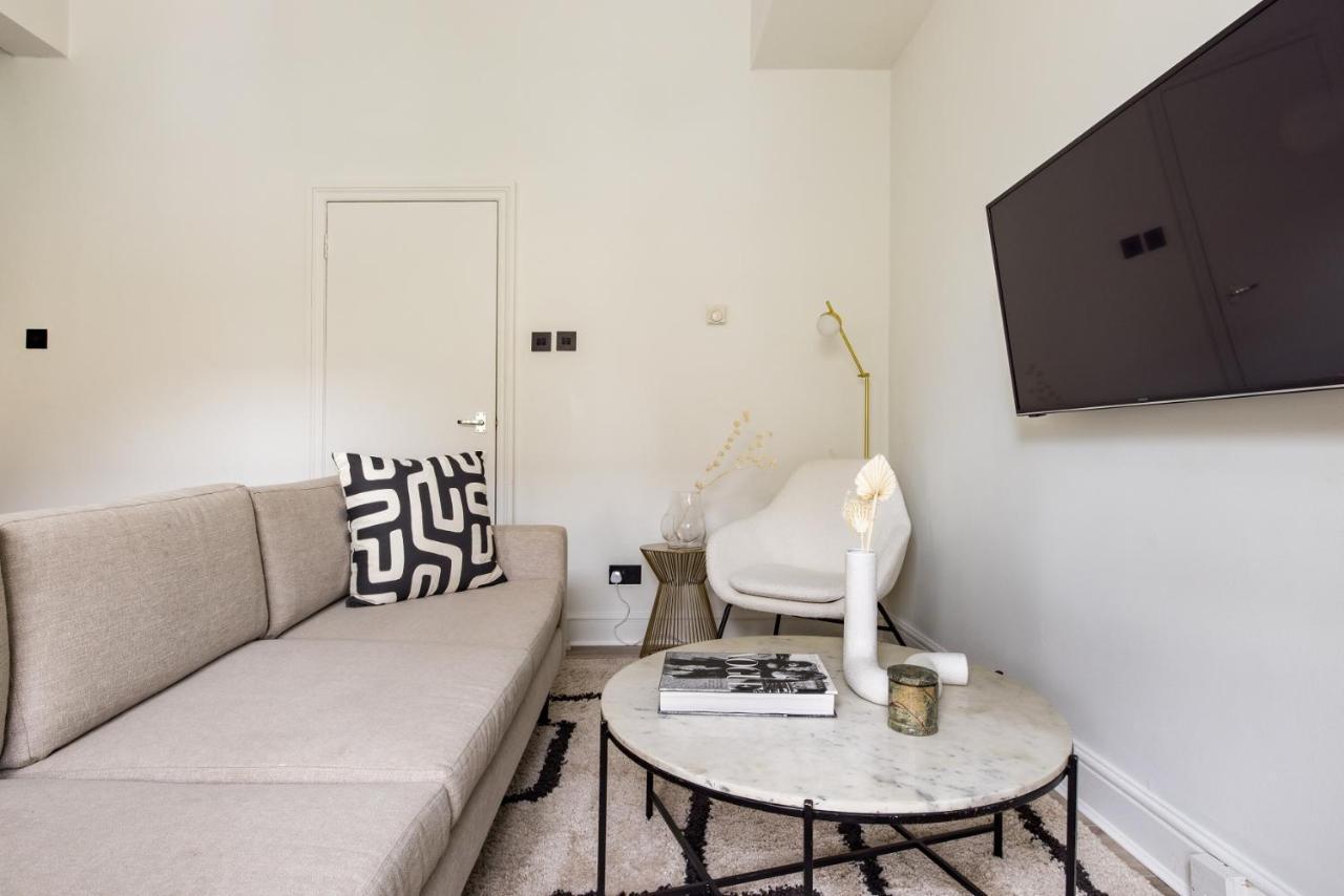 The Kensington And Chelsea Classic - Glamorous 2Bdr Flat Londra Dış mekan fotoğraf